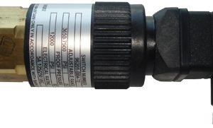Pressure switch, 22.5 to 125 psi, DIN electrical connection